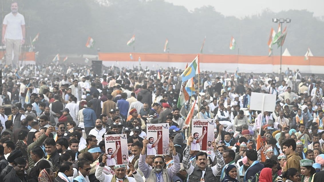 ‘Vote chor, gaddi chhod’ roar at Ramlila rally: Congress challenges BJP’s mandate