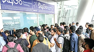IndiGo delays trigger chaos at Delhi airport; passengers protest cancellations