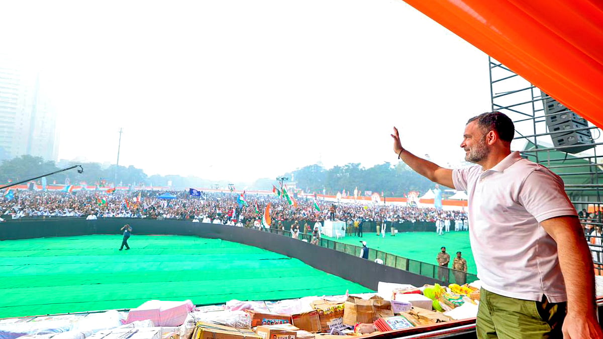 Rahul Gandhi at the 'Vote Chor Gaddi Chhod' rally, which received little coverage, as did Parliament