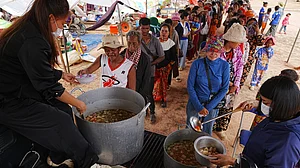 Cambodia–Thailand border strife leaves almost 395,000 displaced