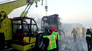 Mathura: 4 killed, 25 injured in Yamuna Expressway pile-up; buses catch fire