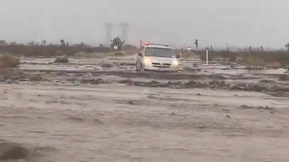 Powerful winter storm lashes California, triggering floods and evacuations