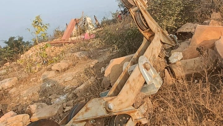 Bihar: Newly built ropeway collapses during trial in Rohtas, no casualties