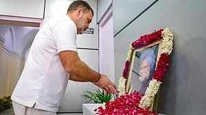 Congress pays tribute to former PM Manmohan Singh on death anniversary