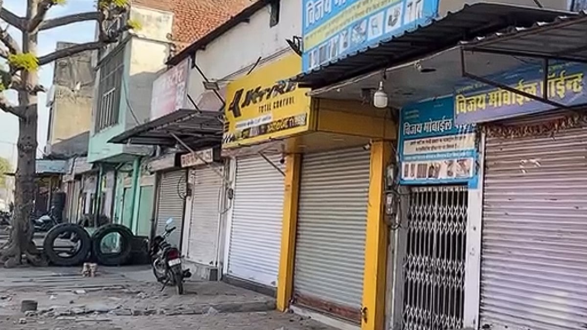Tension in Chomu after stone-pelting at police over mosque railing dispute
