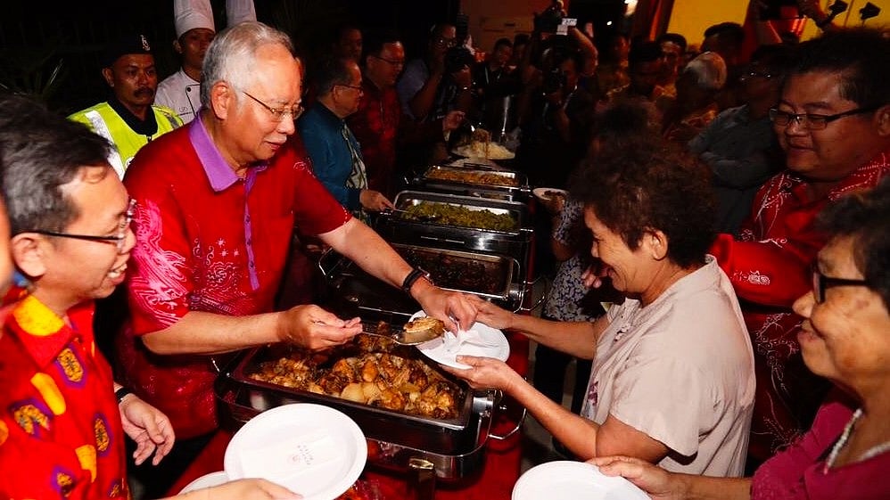 Former Malaysian PM Najib Razak gets 15 years in jail in 1MDB scandal