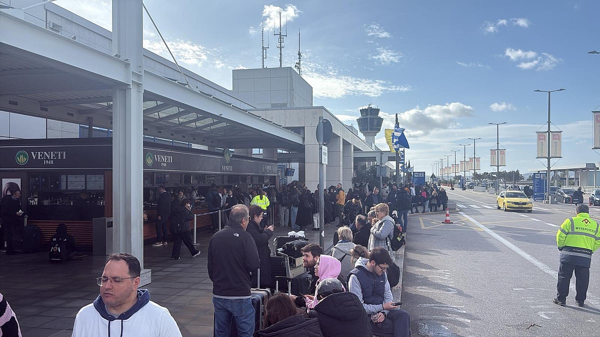 Flights grounded across Greece after radio frequency disruption