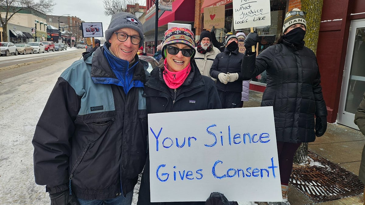 Pentagon puts 1,500 troops on standby amid Minnesota protest tensions
