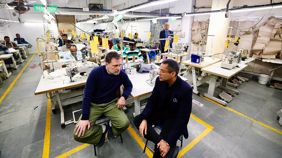 Modi ji, please direct your attention to this: Rahul flags textile sector problems