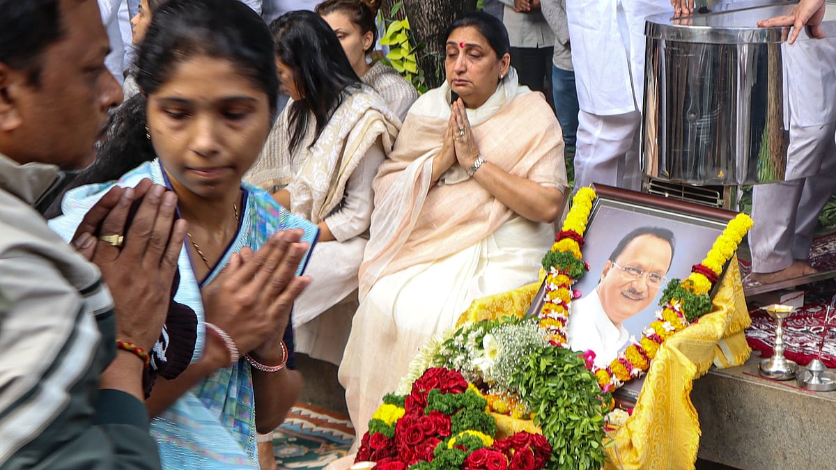 Maharashtra deputy CM Ajit Pawar cremated with full state honours