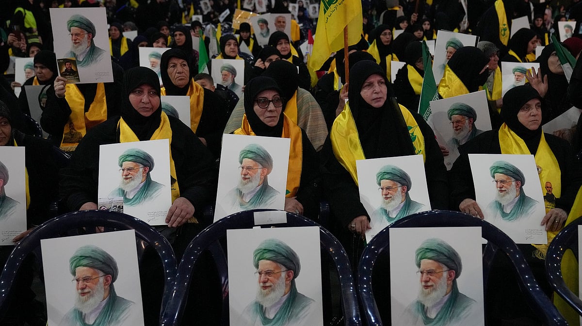 Iran braces for conflict as US military armada moves closer