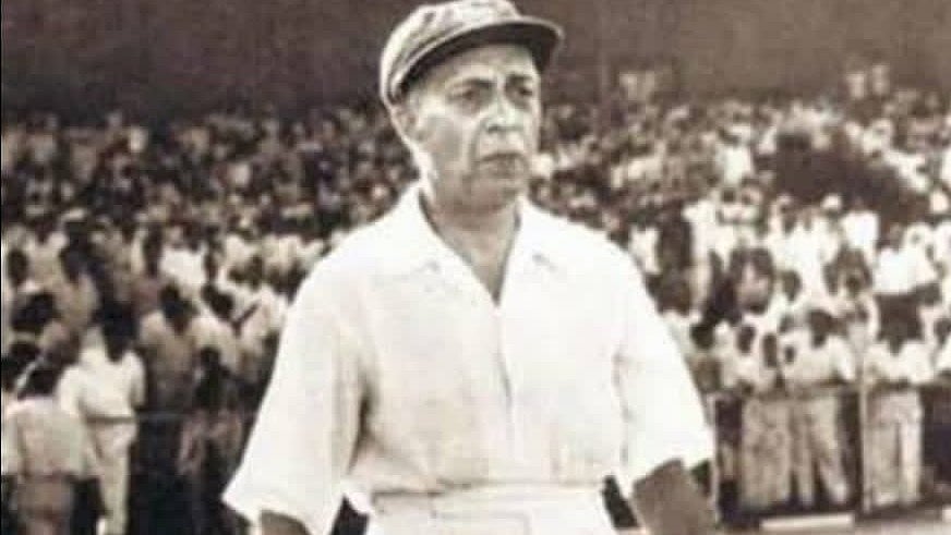 When Nehru took on Radhakrishnan on the cricket field!