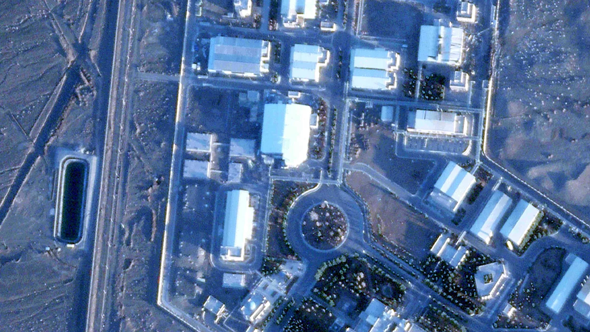 Planet Labs satellite image shows a new roof over Iran’s Natanz Pilot Fuel Enrichment Plant.