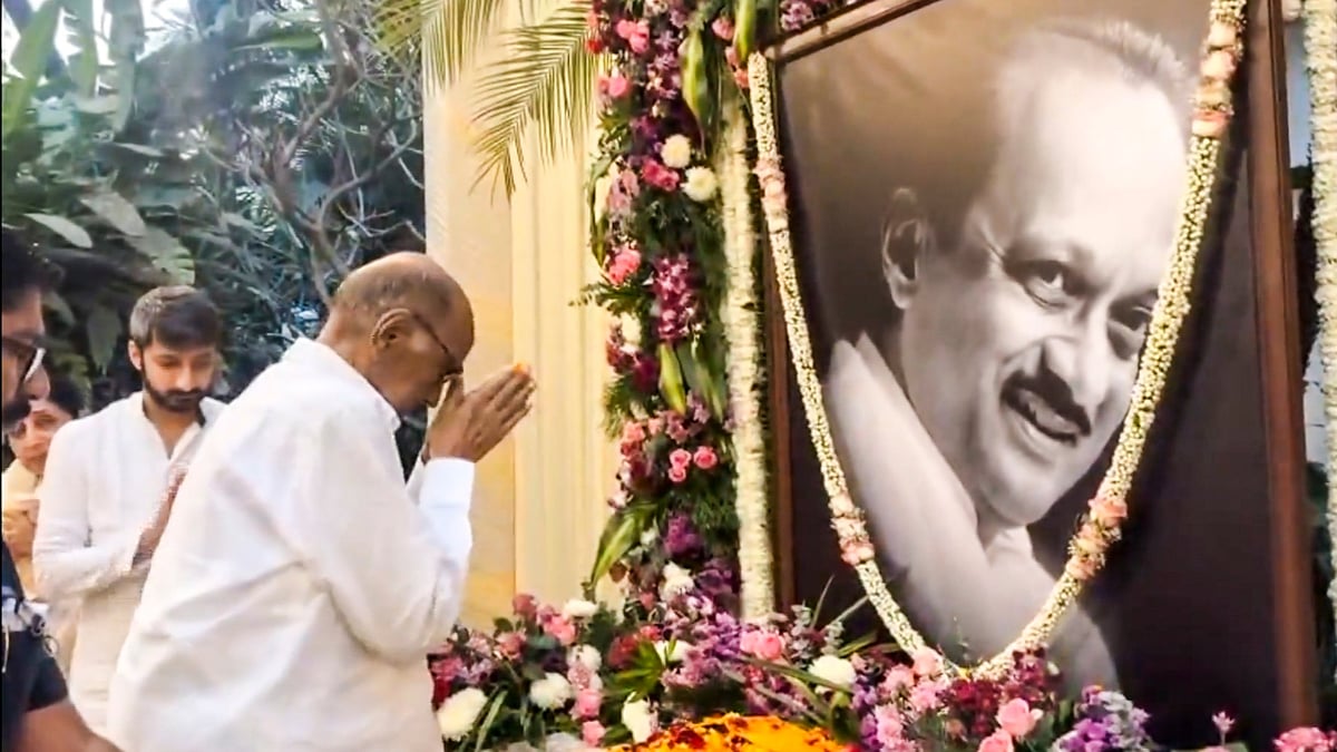 Sharad Pawar breaks down as he pays tribute to late nephew Ajit in Baramati