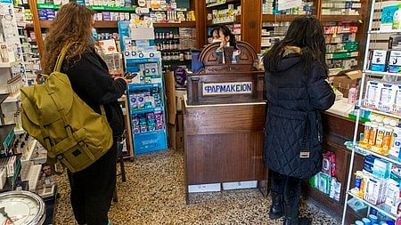 US shuts down 200 illegal online pharmacies
