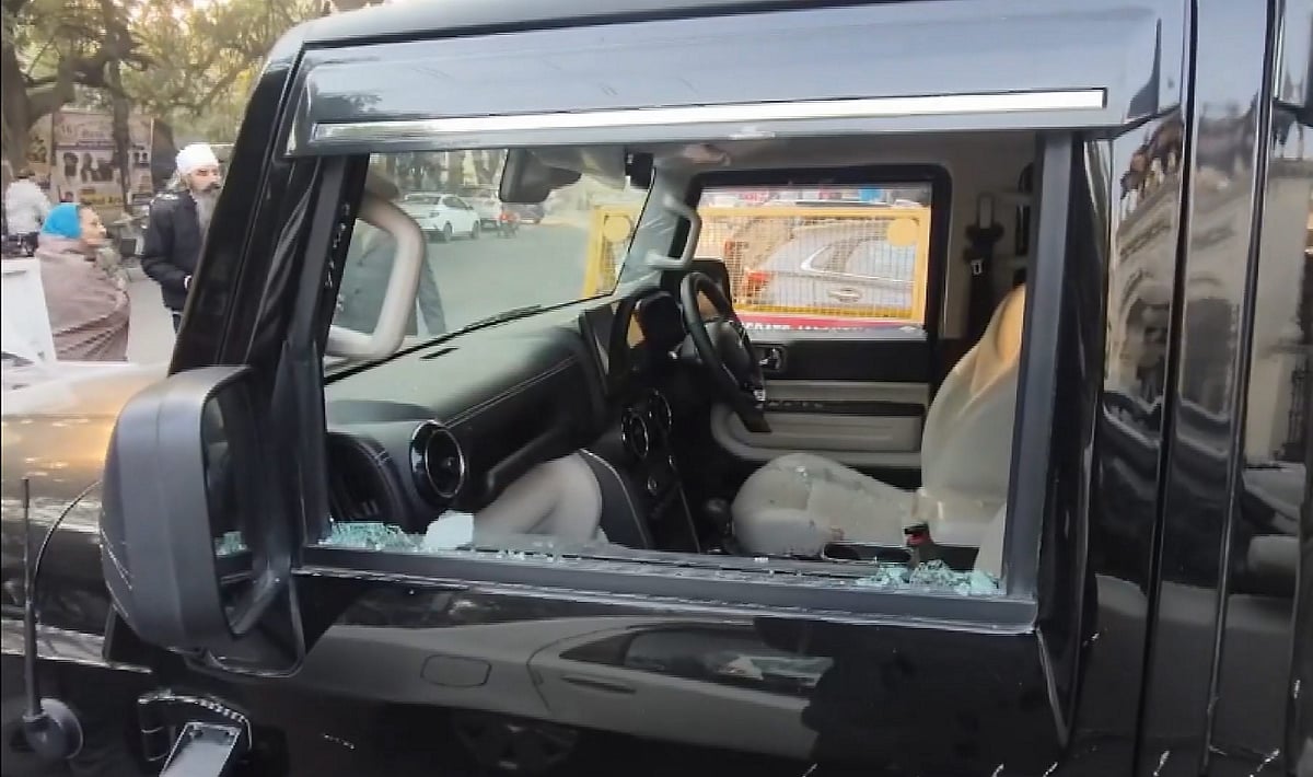 The vehicle in which AAP leader Lucky Oberoi was travelling.