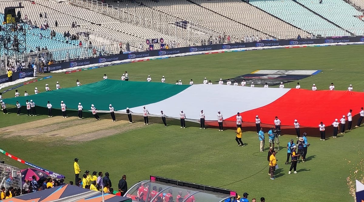Howzzat: An Italian flag at the Eden