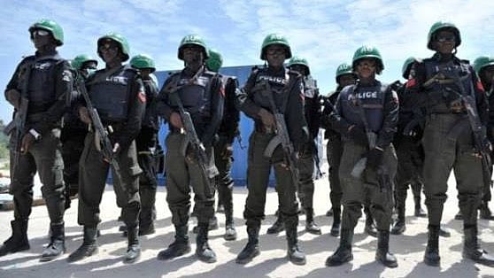 Gunmen kill 32 in attack on northern Nigeria community, residents report