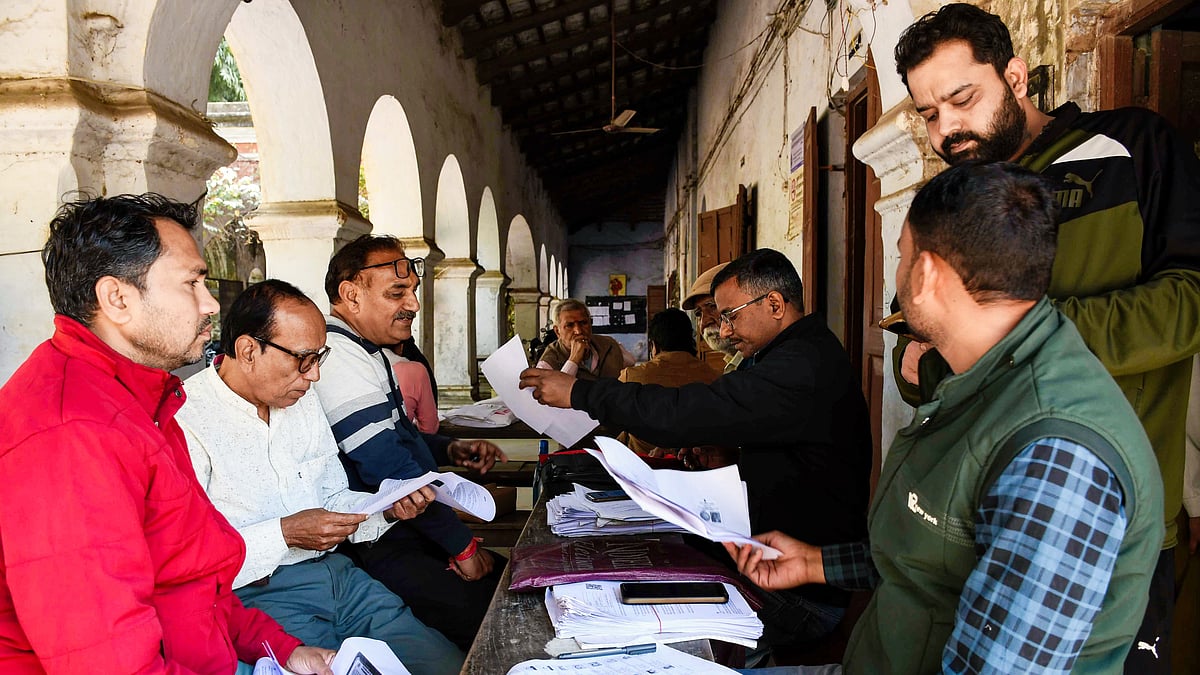 Form 7 controversy deepens strain on SIR 2.0