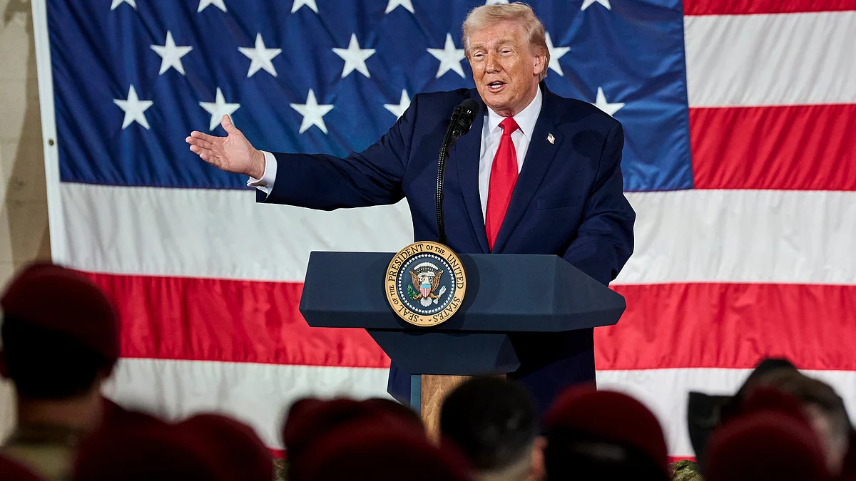 Donald Trump addresses US troops during a visit to Fort Bragg in North Carolina.