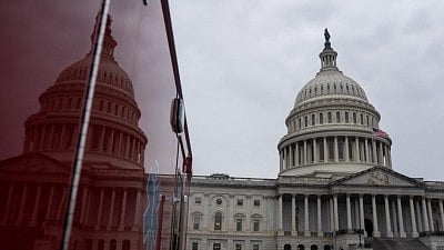Armed teenager detained outside US Capitol after swift police response