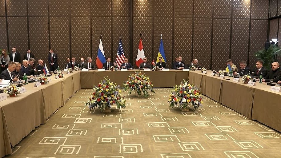 Russia-Ukraine-US peace talks end without breakthrough as ceasefire gaps persist