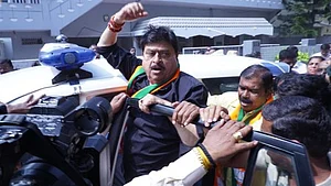 Telangana BJP chief taken into custody by police in Hyderabad