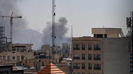 US embassy says it cannot evacuate Americans from Israel