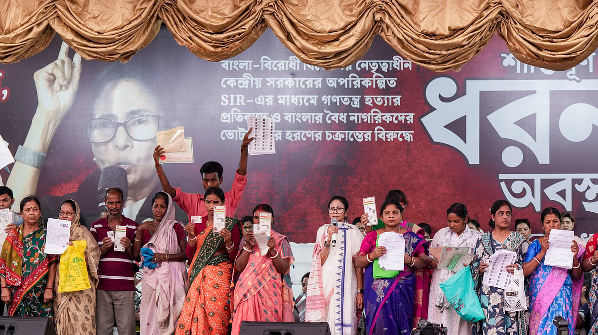 Centre ‘harassing’ common people: Mamata Banerjee on cooking gas price hike
