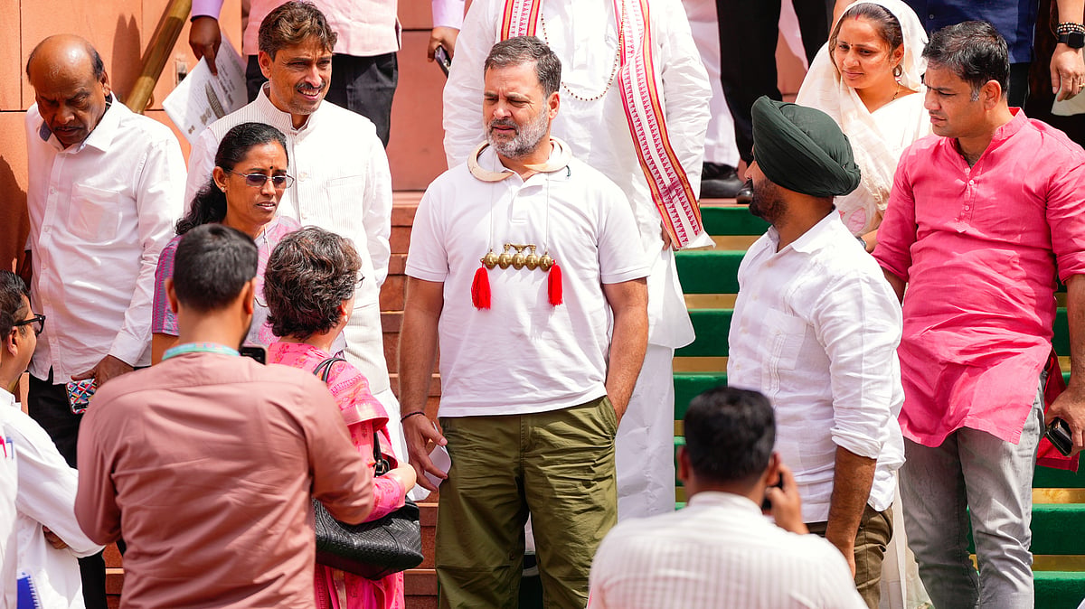 Rahul Gandhi targets Puri over Epstein links amid warning on energy crisis