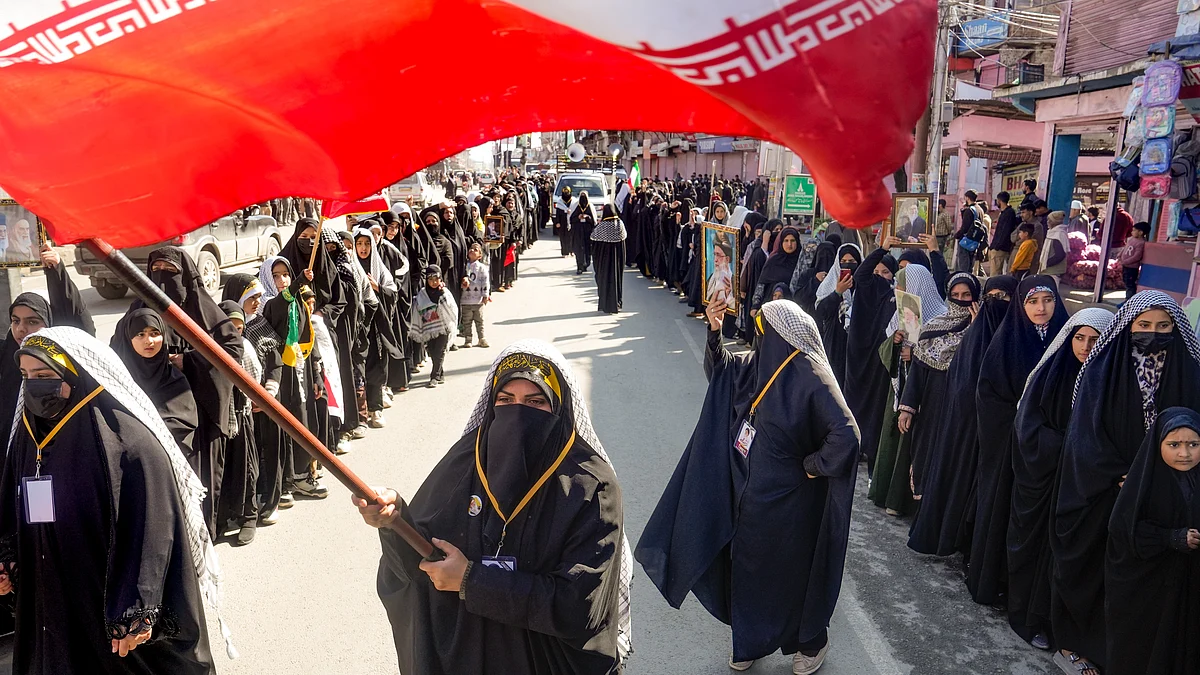 Protesters raised slogans condemning the actions of the United States and Israel