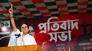 Mamata Banerjee addresses the rally in Kolkata