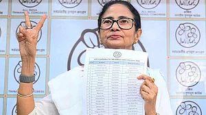 Infighting erupts in Trinamool following announcement of candidate list