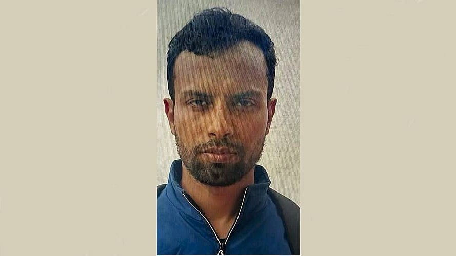 J-K police bust interstate LeT module; Pakistani terrorist on run for 16 years among 5 held