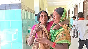 East Champaran hooch tragedy worsens, death toll climbs to 11