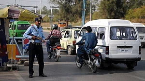 Pakistan faces rising food, fuel, and transport costs amid LPG, gas shortages