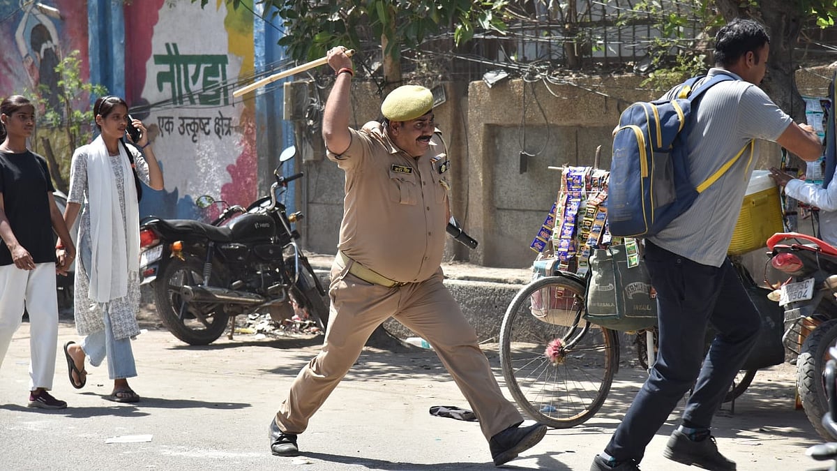 Noida workers protest: Akhilesh blames BJP's capitalist policies while Yogi raises 'Naxal' alarm
