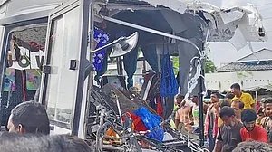 Alwar: Three killed, 33 hurt in bus-truck collision on Delhi-Mumbai Expressway