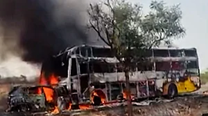 Karnataka: Nine from same family killed in fiery head-on crash with bus