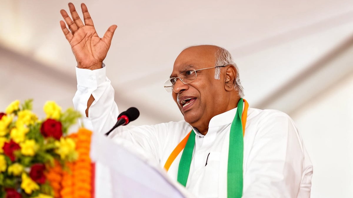 PM Modi ‘killed’ women’s quota bill: Kharge at Bengal election rally