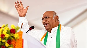 PM Modi ‘killed’ women’s quota bill: Kharge at Bengal election rally