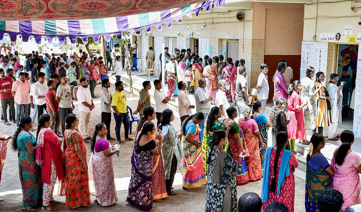 Voters at a polling station in Chennai, Tamil Nadu