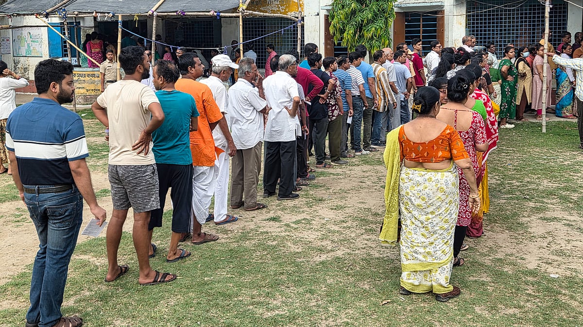 635 complaints, 41% turnout by 11 am as Bengal polling sees isolated tension
