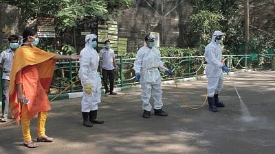 Bird flu outbreak in Bengaluru contained with no human infections reported