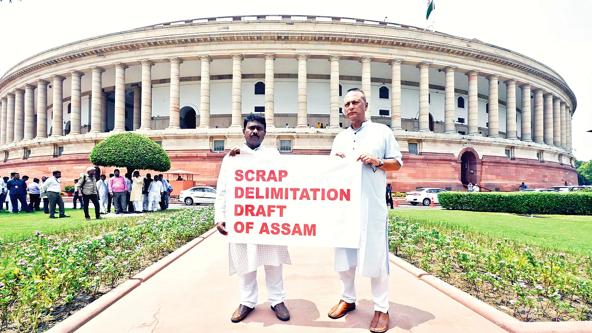 Assam Congress MPs Pradyut Bordoloi and Abdul Khaliq protest delimitation outside Parliament