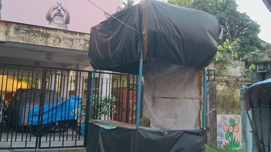 A closed Maa canteen in Sakherbazar, Kolkata (Photo: Kunal Chatterjee)