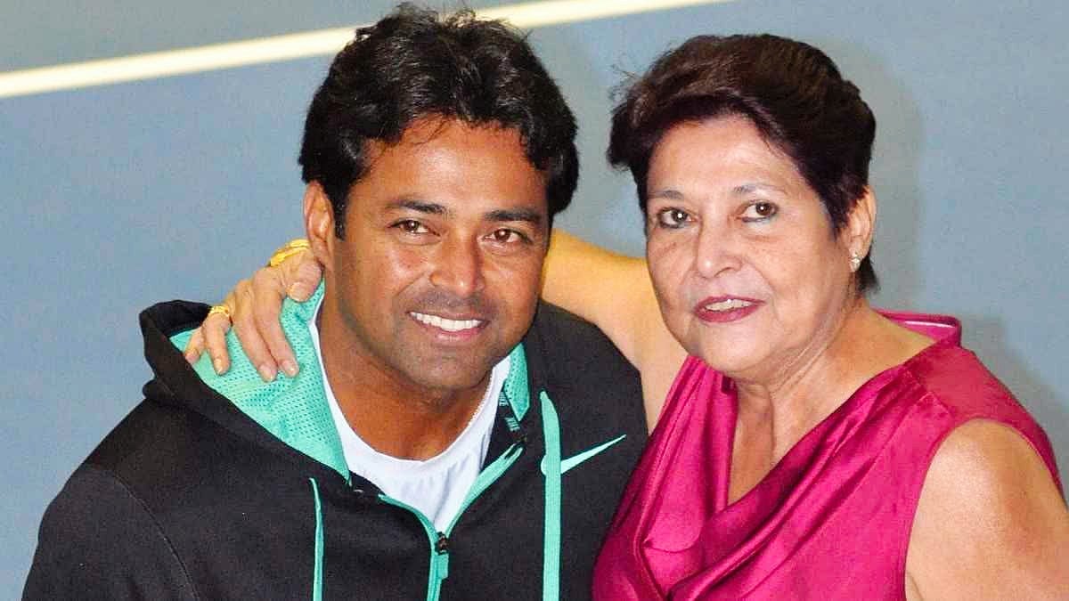Jennifer Paes with son Leander