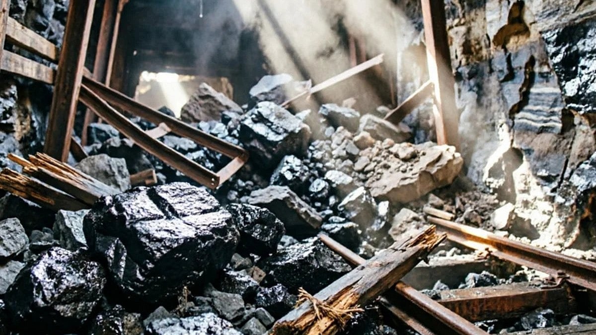 China detains officials after coal mine tragedy; Xi urges stronger safety inspections