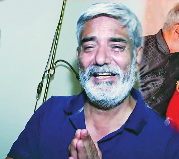 Twisha Sharma's father