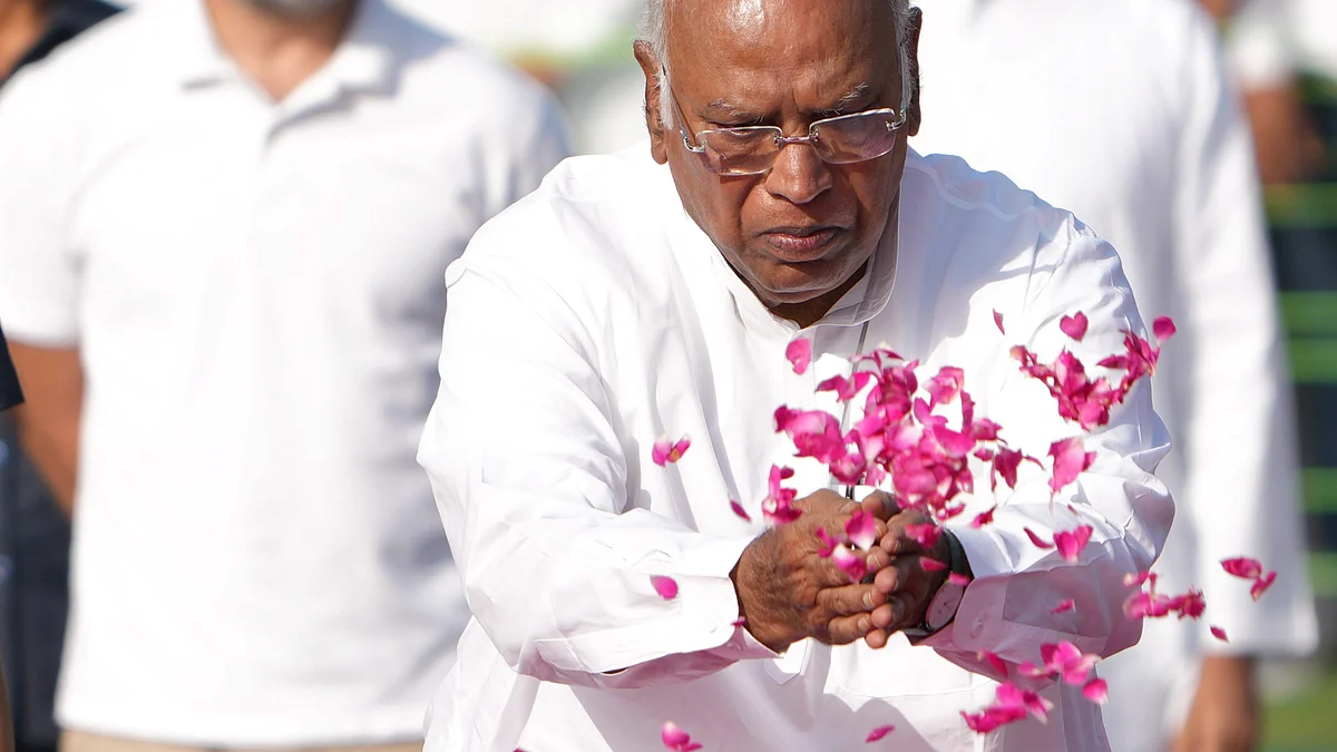 Mallikarjun Kharge pays floral tribute to Jawaharlal Nehru at Shanti Van in New Delhi.